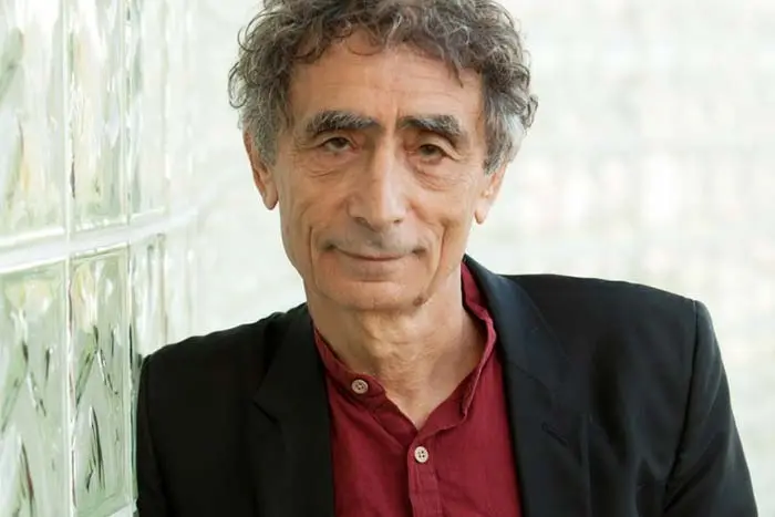 Dr. Gabor Maté: Obstajata dve vrsti travme in vsi smo doživeli vsaj eno od njih